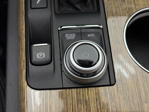 Used 2022 Maserati Quattroporte GT image 31