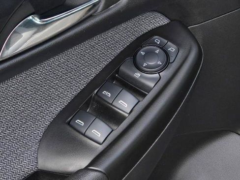 Used 2024 Chevrolet TrailBlazer LS w/ LS Confidence Package FWD image 19
