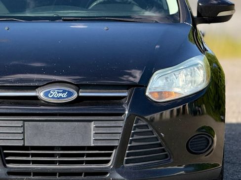 Used 2014 Ford Focus SE FWD image 12