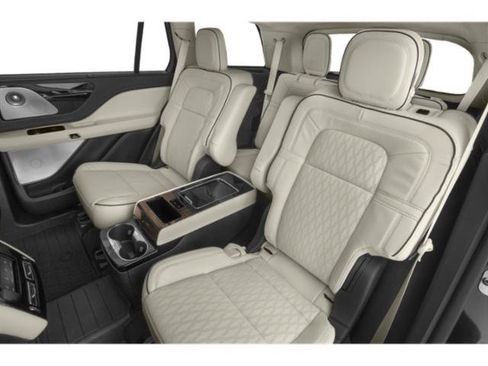 Used 2020 Lincoln Aviator Black Label Grand Touring AWD/4WD image 13