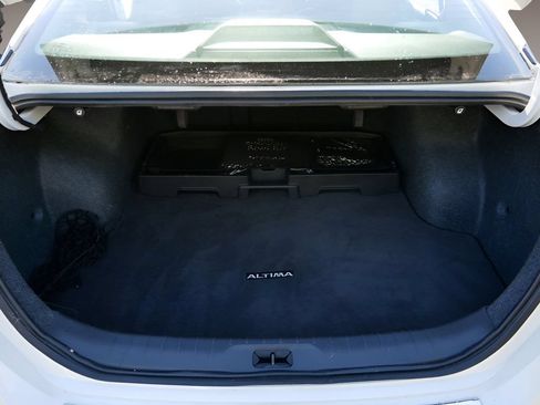 Used 2023 Nissan Altima 2.5 SR w/ SR Premium Package FWD image 12