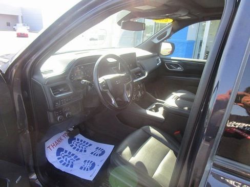 Used 2022 Chevrolet Tahoe Z71 image 18