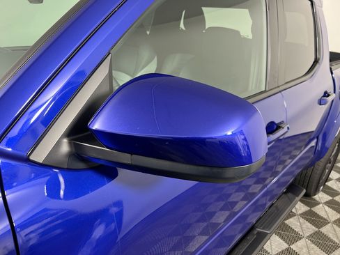 Used 2025 Toyota Tacoma TRD Sport image 12