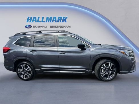 Used 2024 Subaru Ascent Limited AWD/4WD image 2