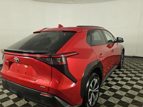 Used 2023 Toyota bZ4X XLE image 4