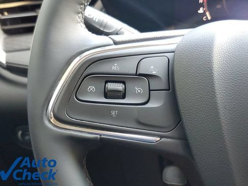 Certified 2025 Buick Encore GX Sport Touring FWD image 21