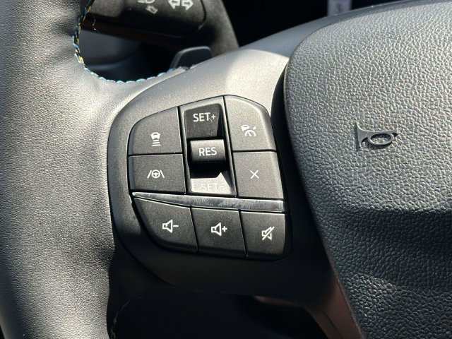 Used 2025 Ford Maverick Lobo AWD/4WD image 28