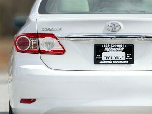 Used 2013 Toyota Corolla L image 15