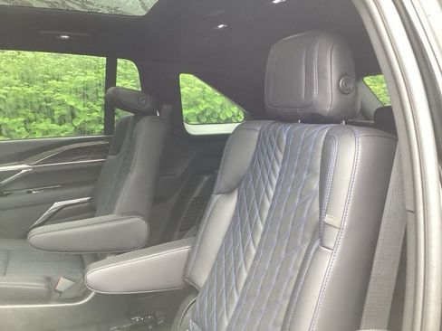 New 2025 Cadillac Escalade IQ Luxury 1 image 12