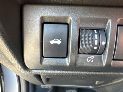 Certified 2025 Subaru Legacy Premium image 27