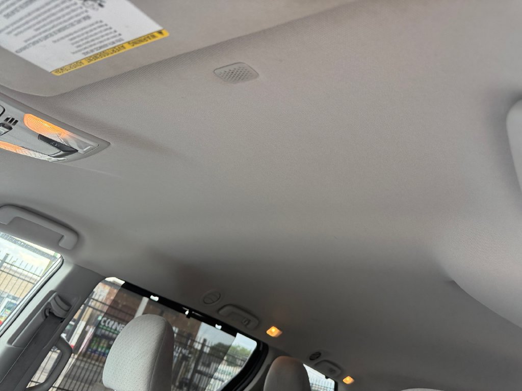 Certified 2020 Toyota Sienna LE FWD image 34