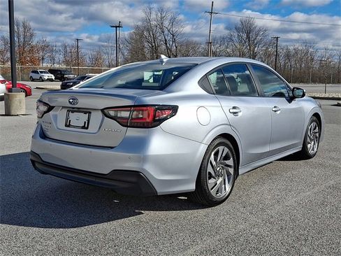 Certified 2025 Subaru Legacy Limited image 9