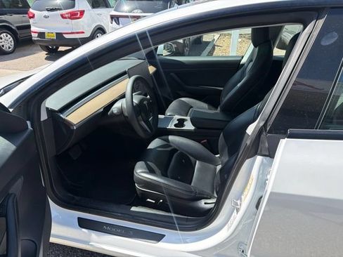 Used 2021 Tesla Model 3 Standard Range Plus RWD image 10
