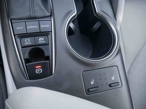 Used 2023 Toyota Camry XSE w/ Cold Weather Package image 28