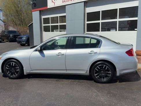 Used 2013 INFINITI G37 x Sedan w/ Premium Pkg AWD/4WD image 6
