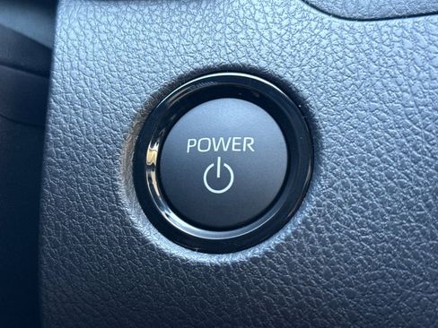 New 2025 Toyota Camry SE w/ Convenience Package image 24