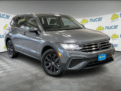 Used 2024 Volkswagen Tiguan SE