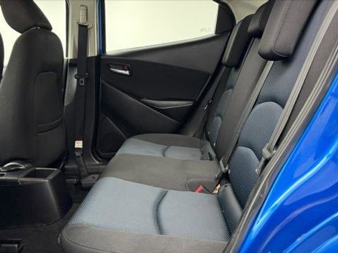 Used 2018 Toyota Yaris iA FWD image 17