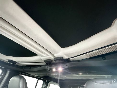 New 2026 Jeep Wrangler Unlimited Rubicon image 14