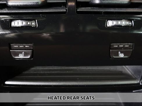 Used 2022 BMW M550i xDrive w/ Premium Package image 11