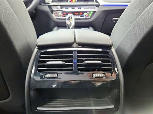 Used 2023 BMW 530i w/ M Sport Package image 52