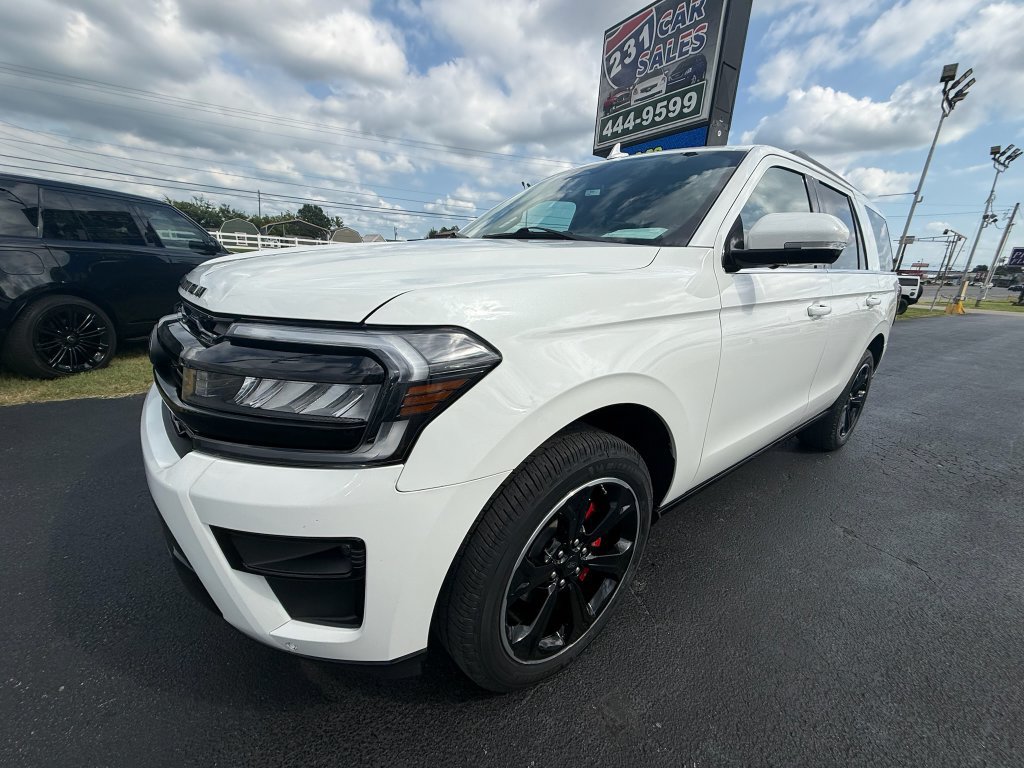 Used 2022 Ford Expedition Limited RWD image 8