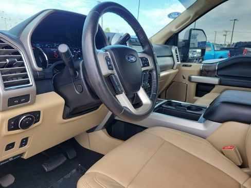 Certified 2017 Ford F450 Lariat w/ Lariat Ultimate Package image 21