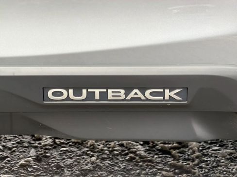 Certified 2023 Subaru Outback Limited image 13