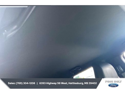 Used 2024 Jeep Compass Trailhawk AWD/4WD image 16