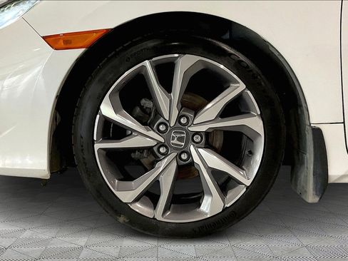 Used 2019 Honda Civic Touring image 33