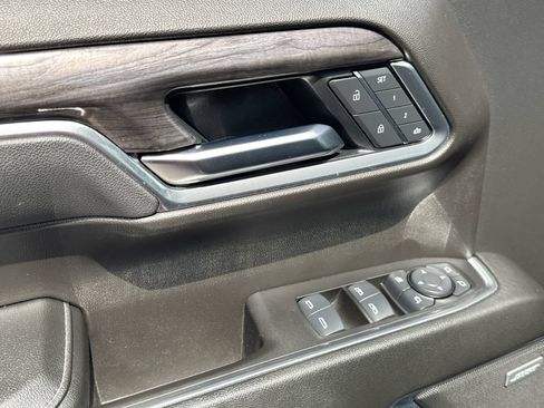 Used 2025 Chevrolet Silverado 1500 LTZ w/ Technology Package AWD/4WD image 13