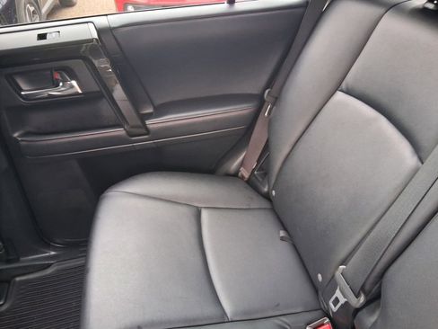 Used 2021 Toyota 4Runner Venture image 18