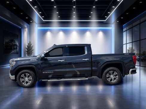 Used 2022 GMC Sierra 1500 SLT w/ X31 Off-Road Package AWD/4WD image 7