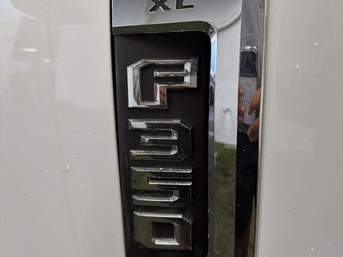 Used 2019 Ford F350 XL image 35