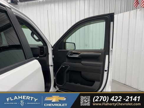 New 2025 Chevrolet Silverado 1500 RST image 14