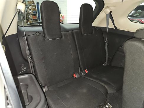 Used 2018 Mitsubishi Outlander SE image 10