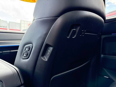 Used 2025 Hyundai Santa Fe Calligraphy AWD/4WD image 21