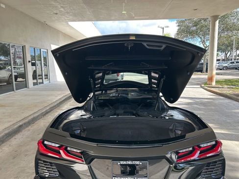 Used 2022 Chevrolet Corvette Stingray Coupe w/ 1LT image 26