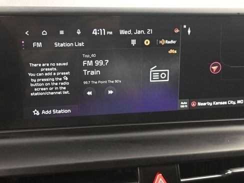 Certified 2025 Kia Seltos S image 18