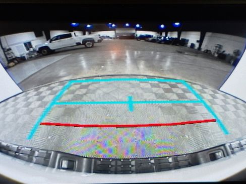 Used 2020 Toyota Tacoma SR5 image 18