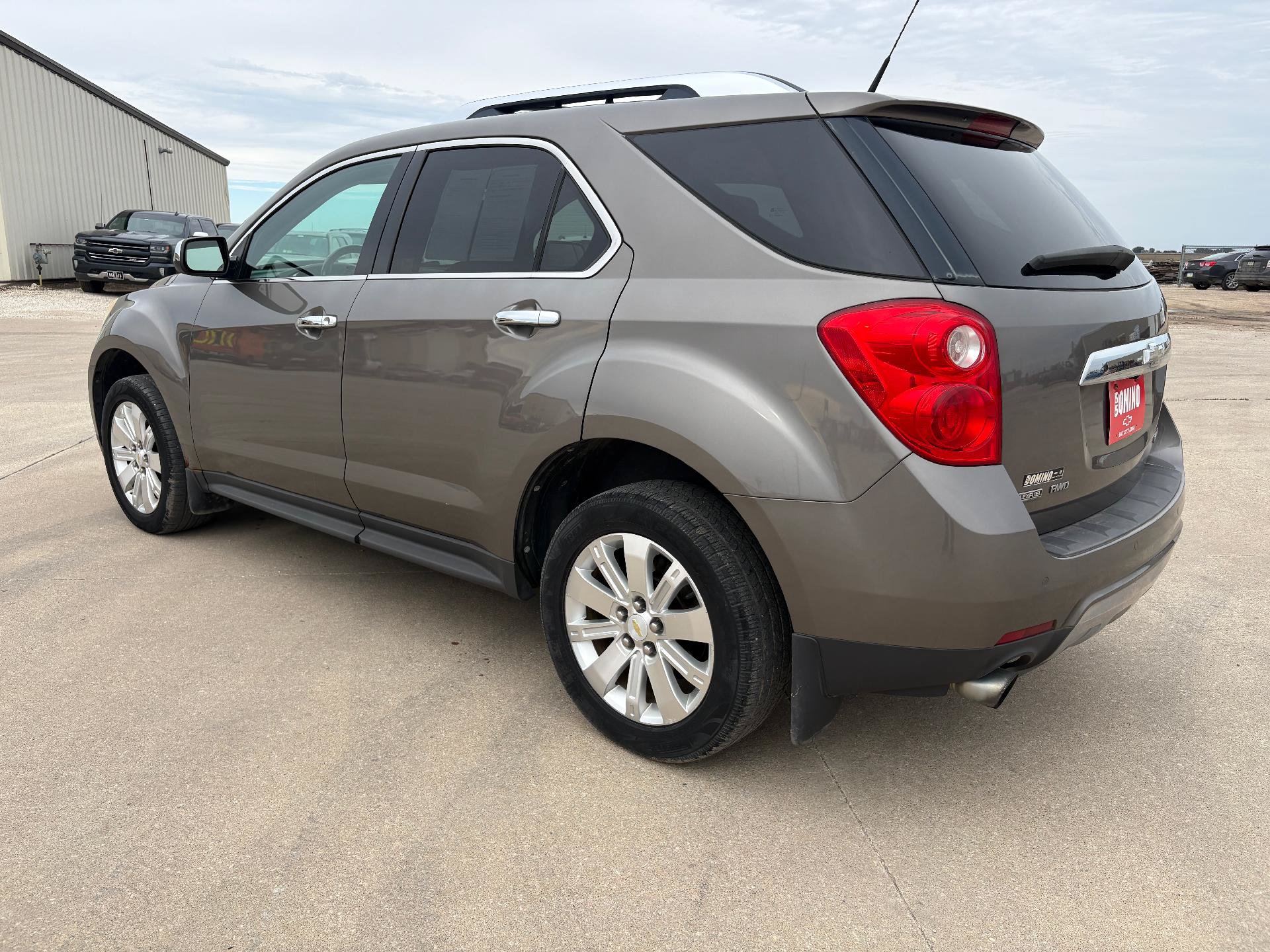 Used 2011 Chevrolet Equinox LTZ AWD/4WD image 4