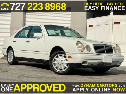 Used 1999 Mercedes-Benz E 320 Sedan image 1