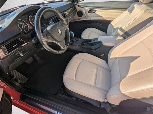 Used 2012 BMW 328i Convertible image 12