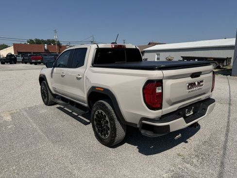 Used 2026 GMC Canyon AT4 w/ Technology Plus Package AWD/4WD image 3