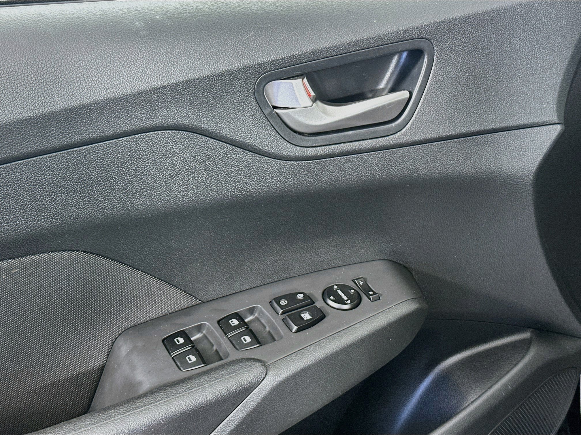 Used 2019 Hyundai Accent SE FWD image 15