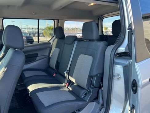 Used 2020 Ford Transit Connect XL image 33