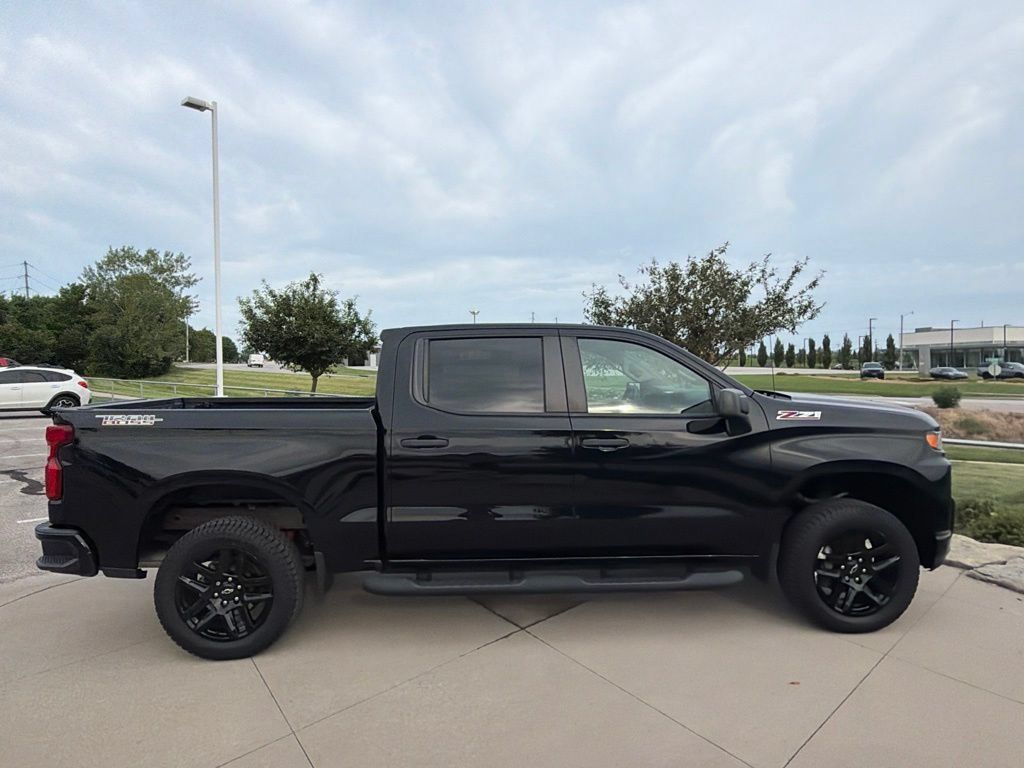 Used 2022 Chevrolet Silverado 1500 Custom Trail Boss w/ Safety Confidence Package AWD/4WD image 15