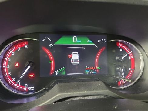 Used 2023 Toyota RAV4 XLE Premium image 16