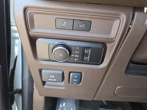 Used 2024 Ford Expedition Max King Ranch AWD/4WD image 19