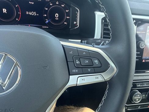 Used 2023 Volkswagen Atlas SE AWD/4WD image 31